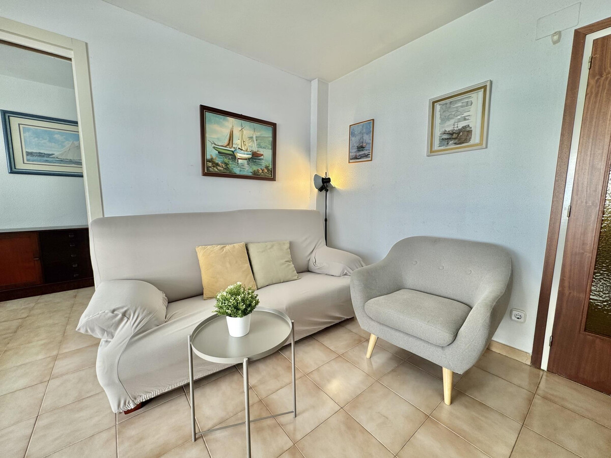 Appartement 3 chambres centre Roses, 300 m plage - Photo 2