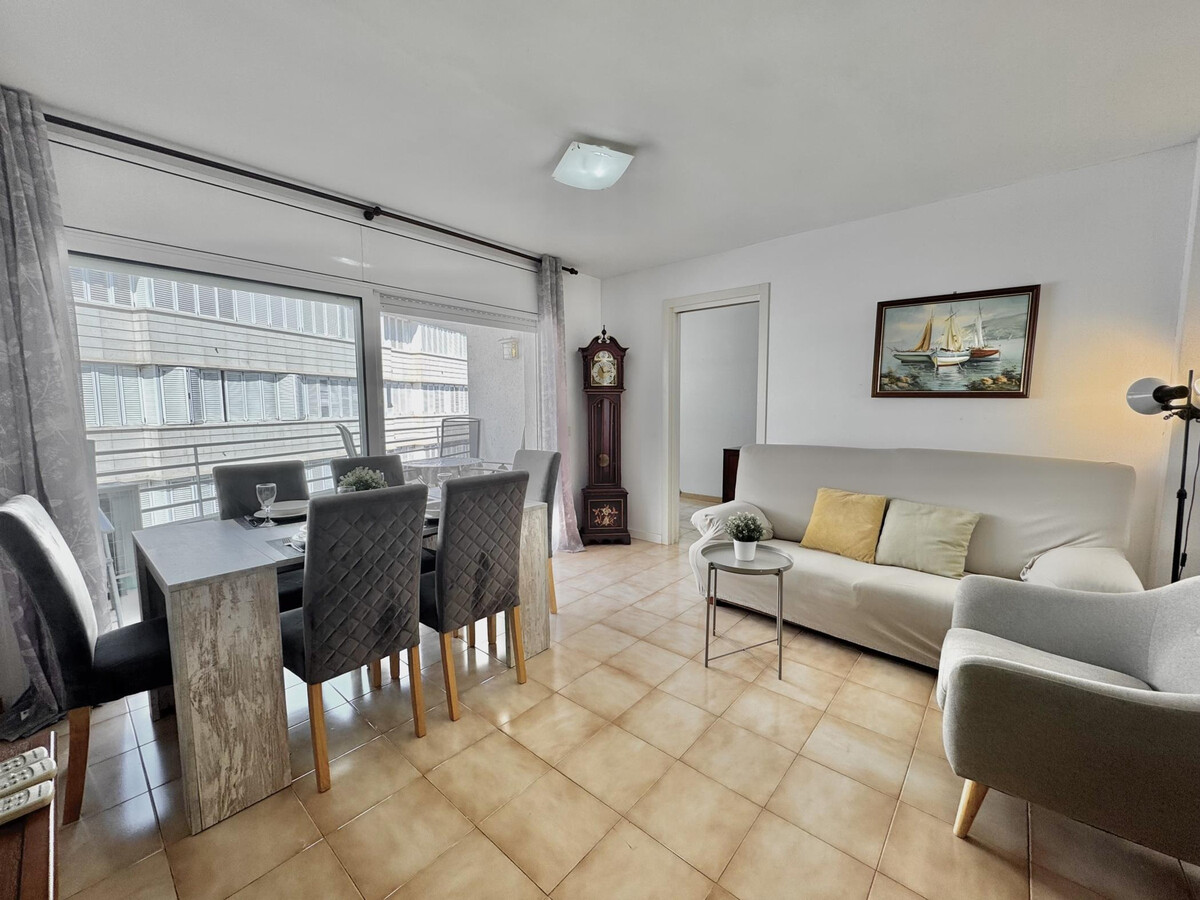 Appartement 3 chambres centre Roses, 300 m plage - Photo 3
