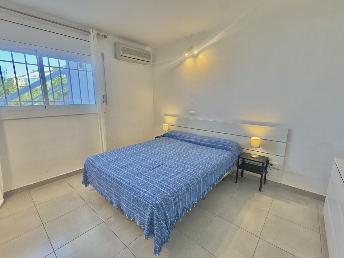Appartement mer et piscine à Roses, vue Port - Photo 9