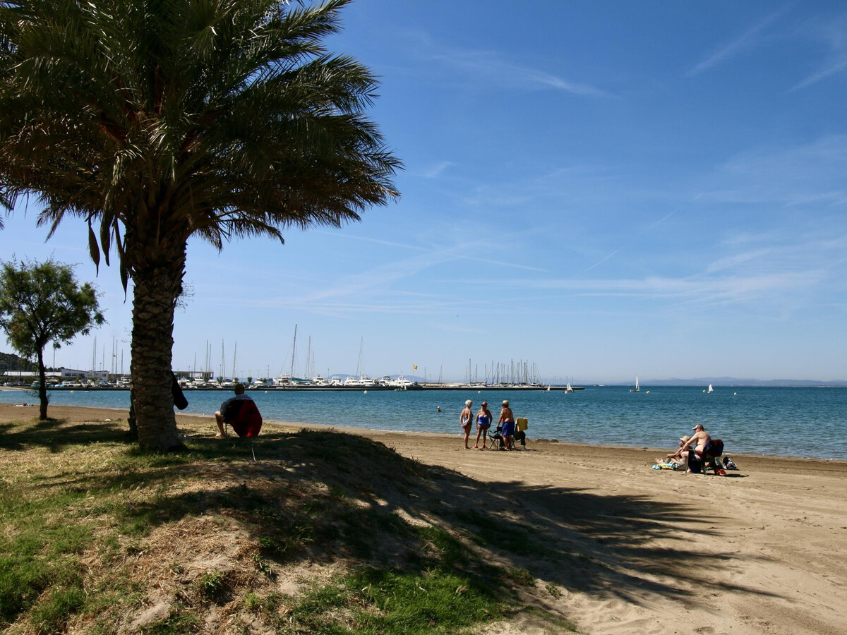 Appart 3 chambres centre Roses, 250m plage - Photo 25