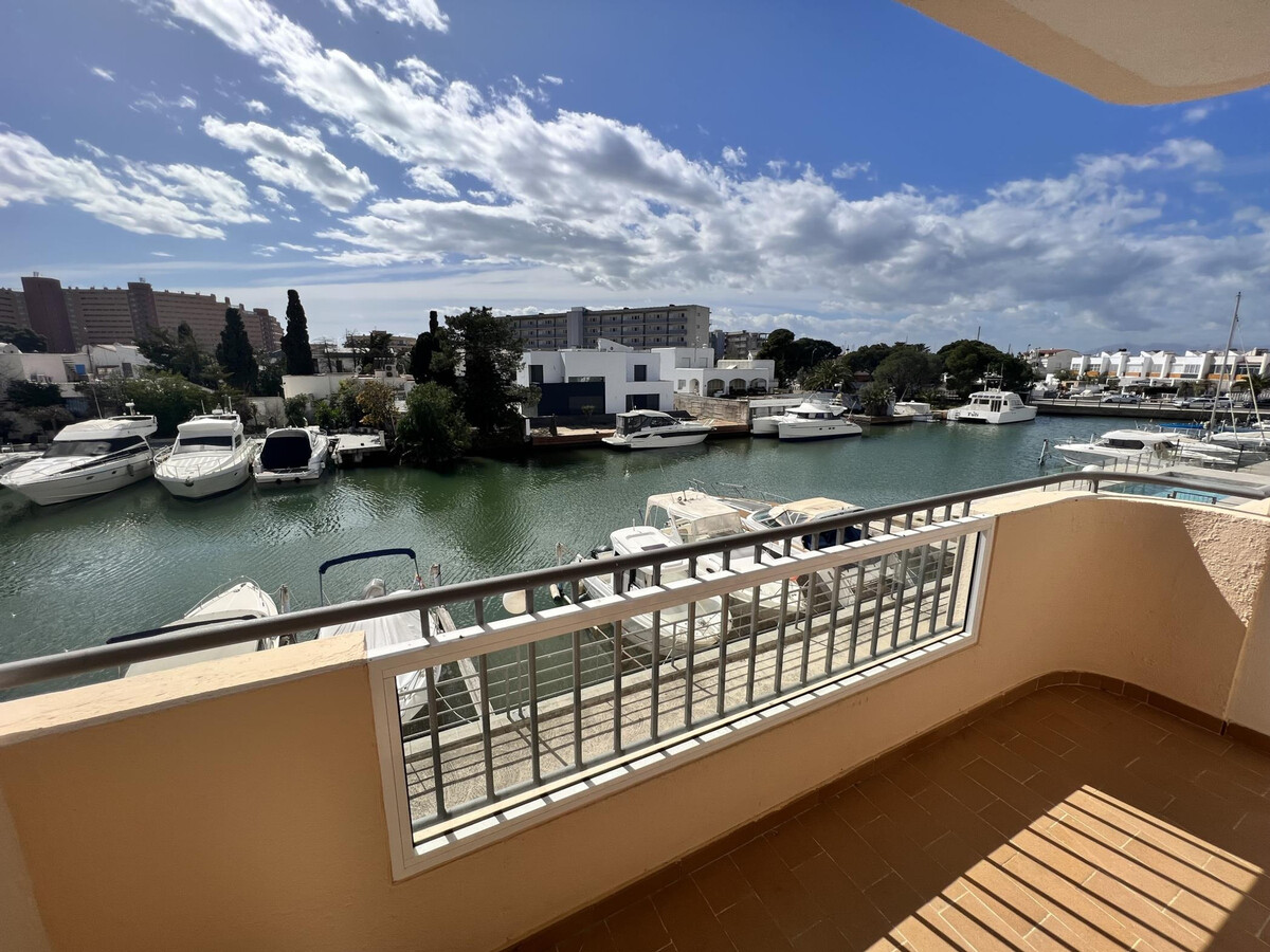 Studio vue canal 800m plage Santa Margarita, Roses - Photo 2