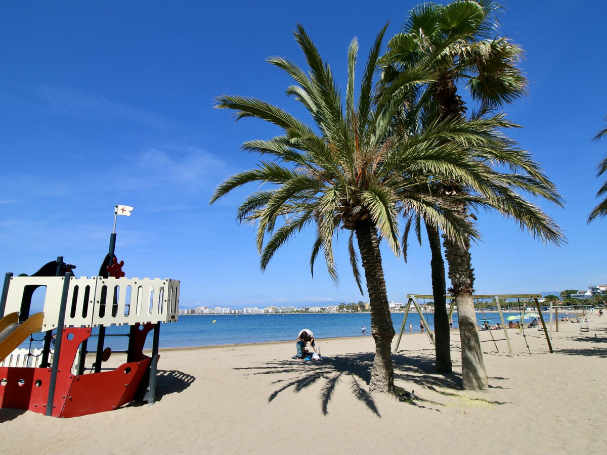 Studio 4 pers. Roses, 100 m plage + parking privé - Photo 3