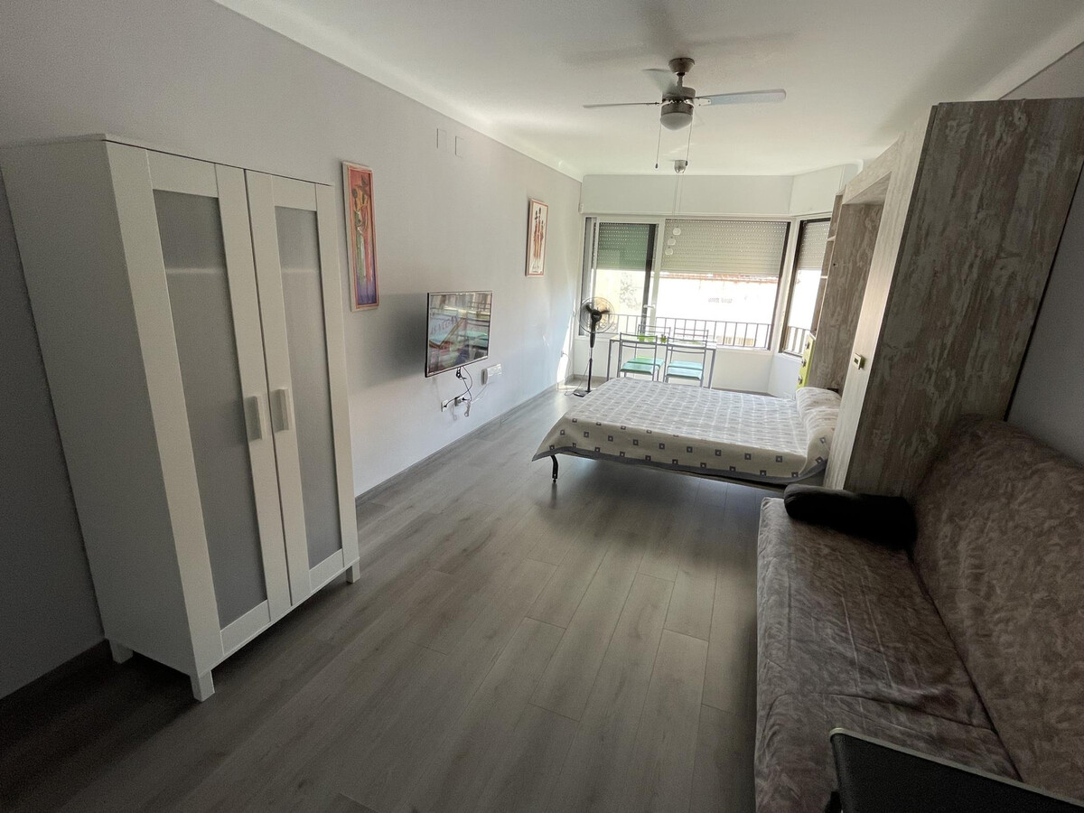 Studio 4 pers. Roses, 100 m plage + parking privé - Photo 4