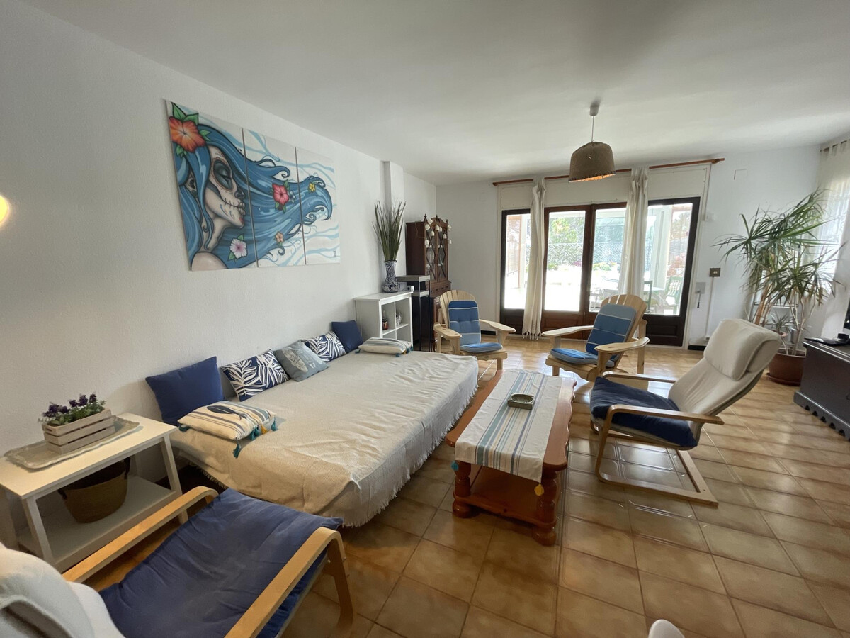Appartement 8 pers. à Roses avec terrasse, parking et barbecue - Photo 7