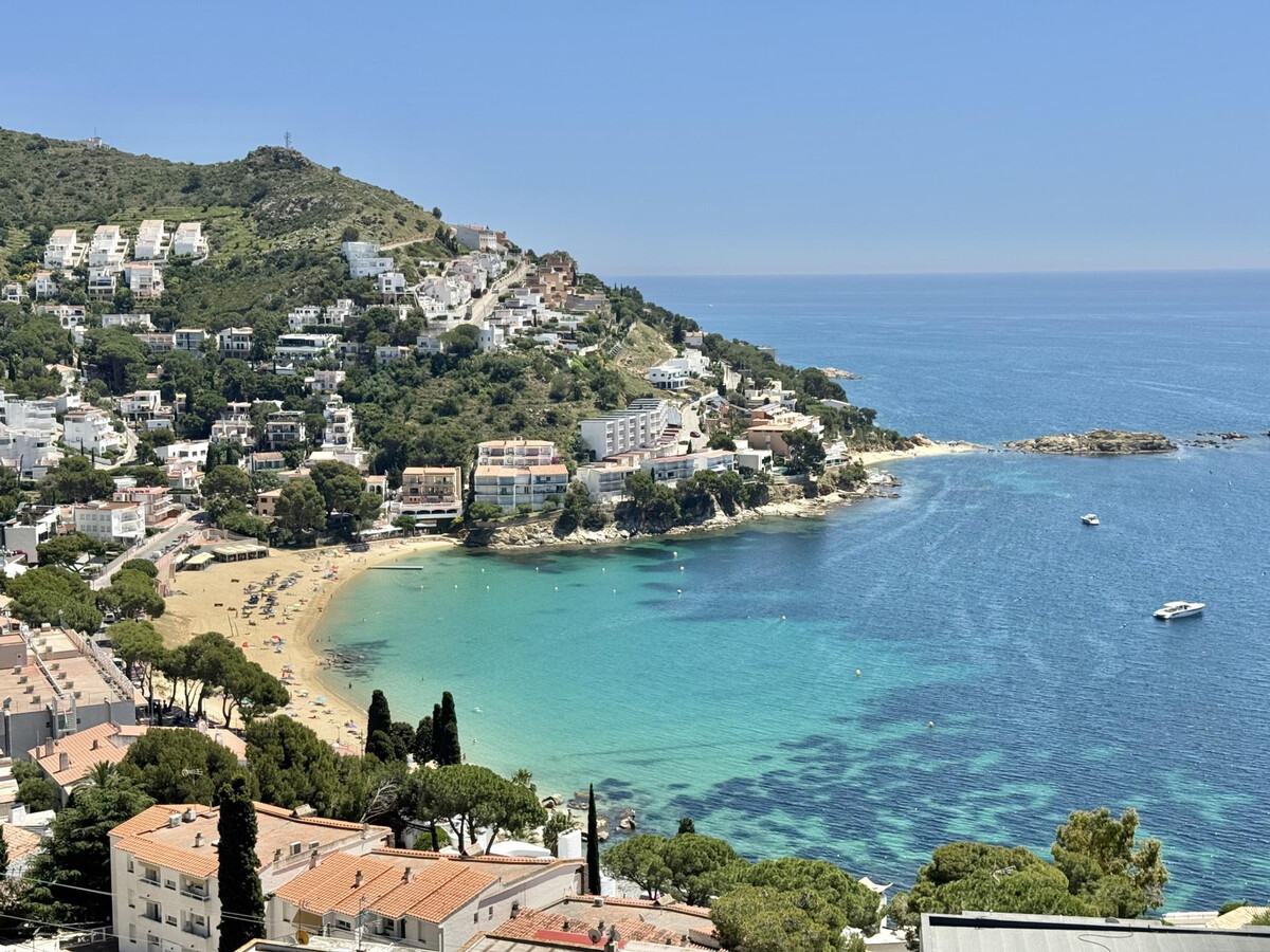 Appartement Roses, terrasse vue mer, 2 chambres - Photo 3