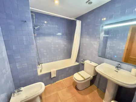 Appartement Roses, piscine et vue panoramique baie : photo 13
