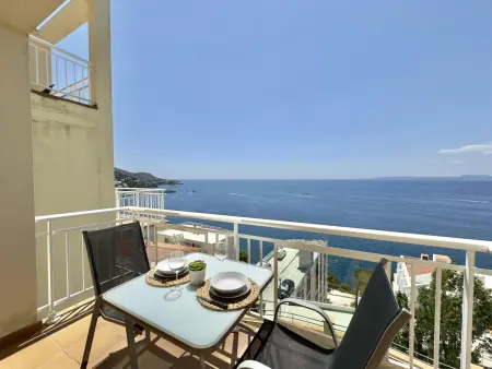 Appartement Roses, piscine et vue panoramique baie : photo 16
