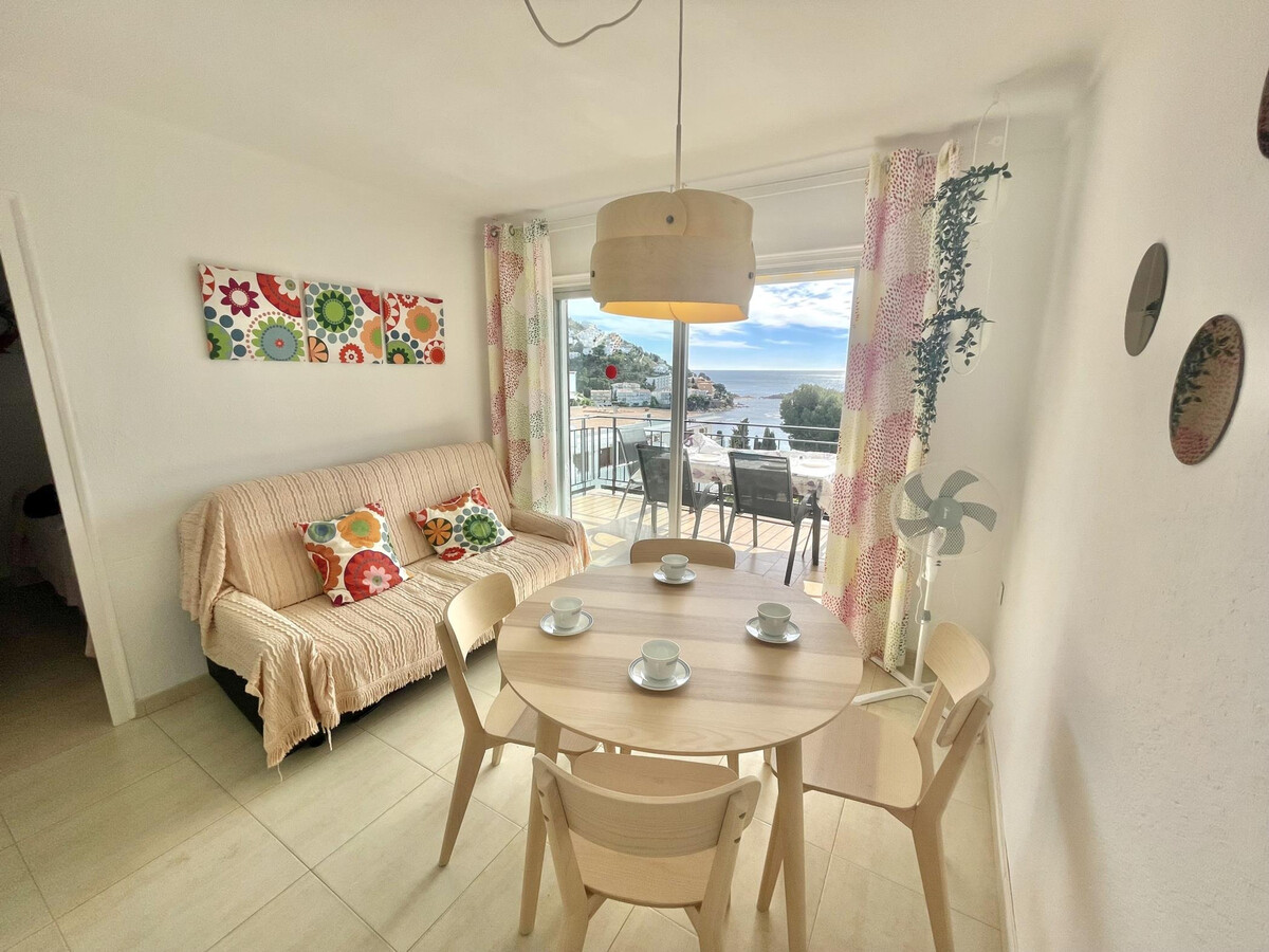 Appartement 4 pers. à 100m de la plage de Canyelles - Photo 4