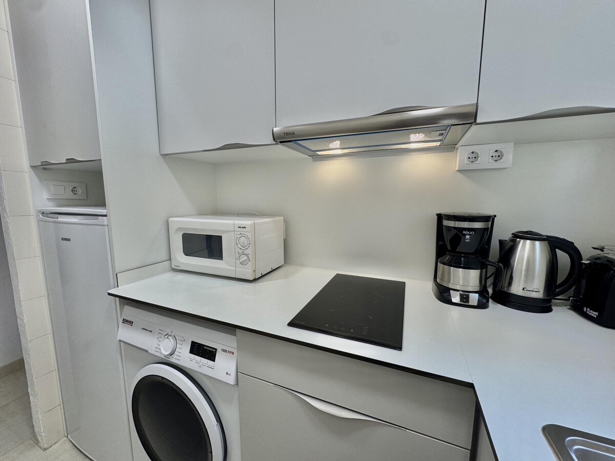 Appartement 4 pers. à 100m de la plage de Canyelles - Photo 7