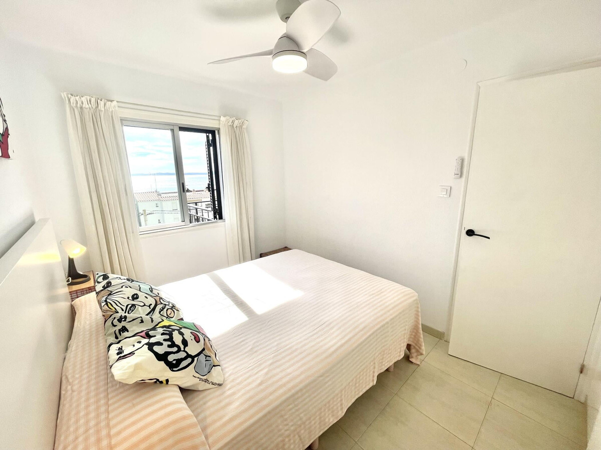Appartement 4 pers. à 100m de la plage de Canyelles - Photo 9