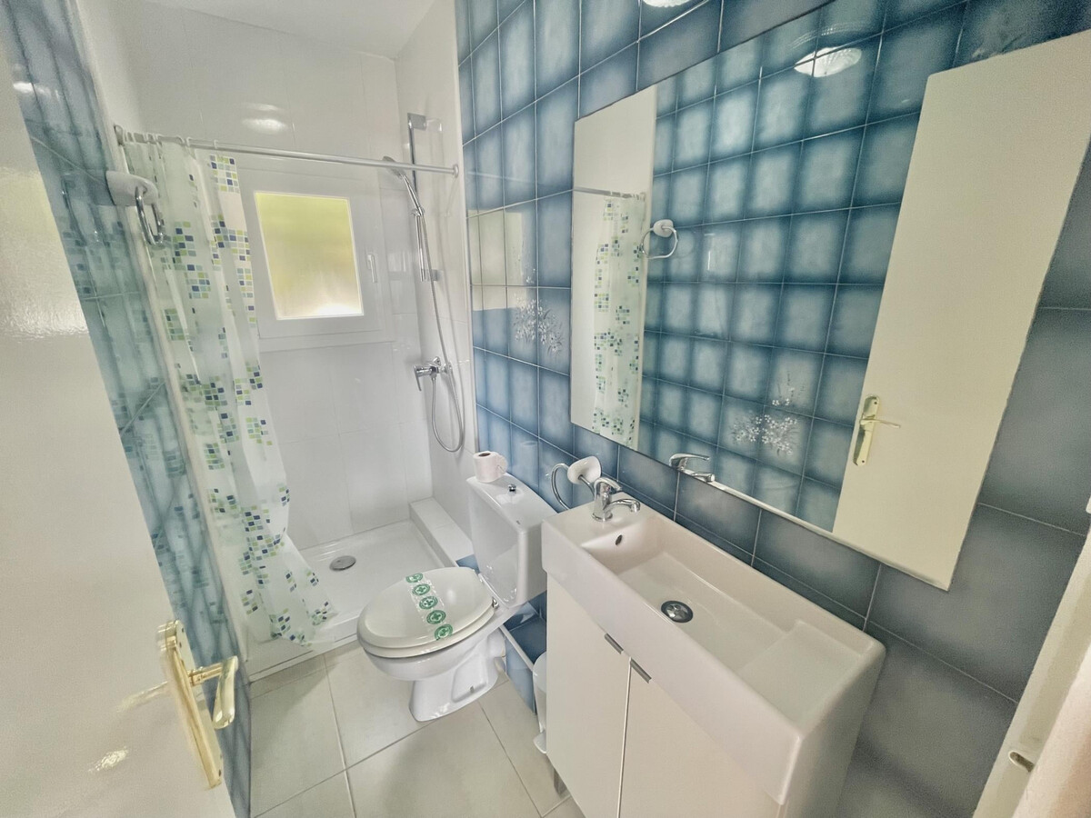 Appartement 4 pers. à 100m de la plage de Canyelles - Photo 13