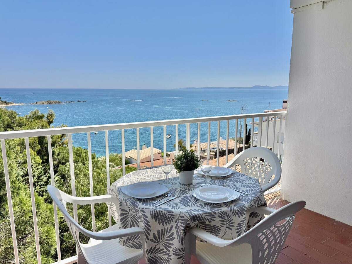 Appartement 4 pers. à Roses, vue mer et terrasse à 250m plage - Photo 2