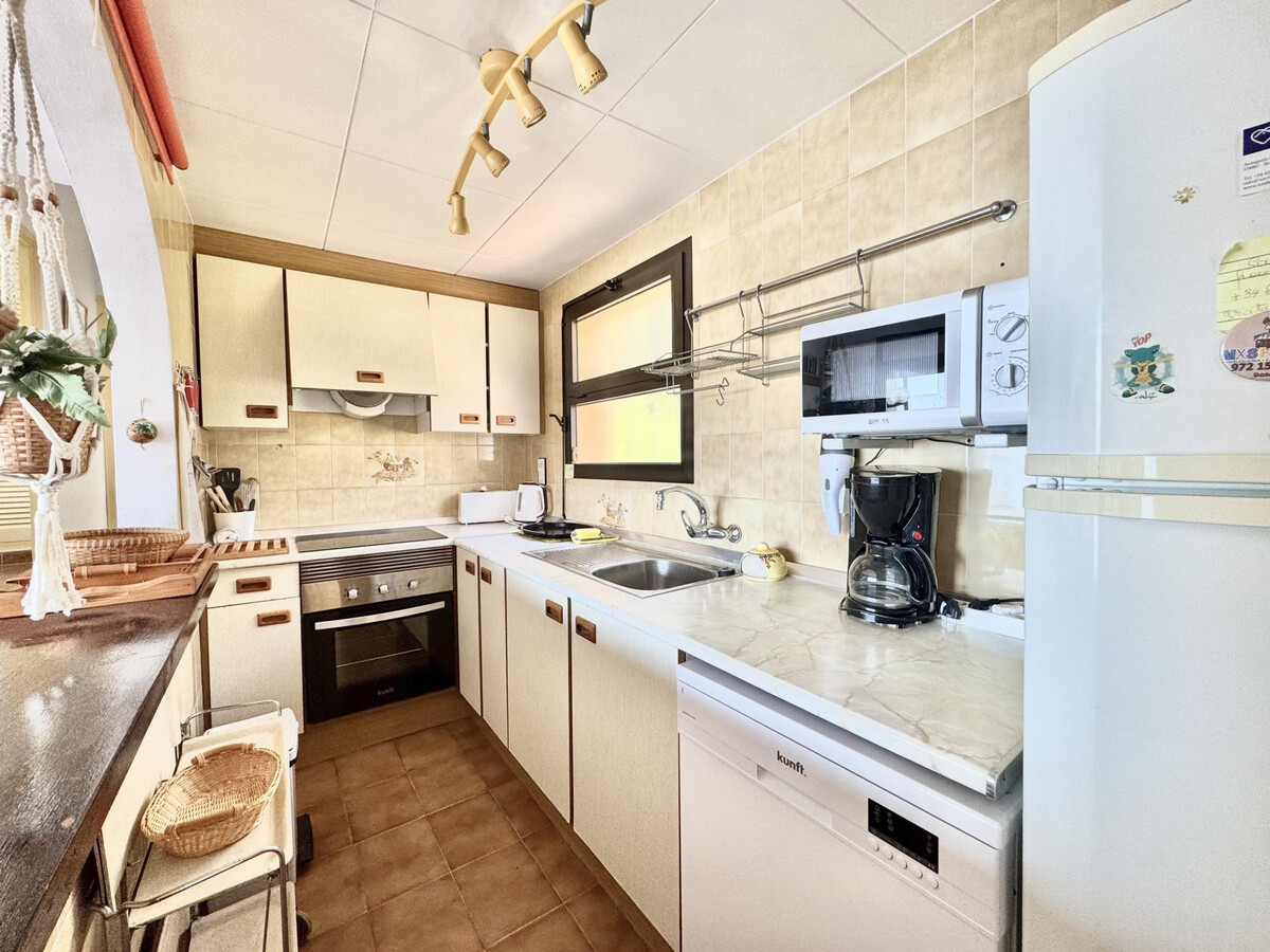 Appartement 6 pers. à Roses, terrasse panoramique et parking - Photo 4