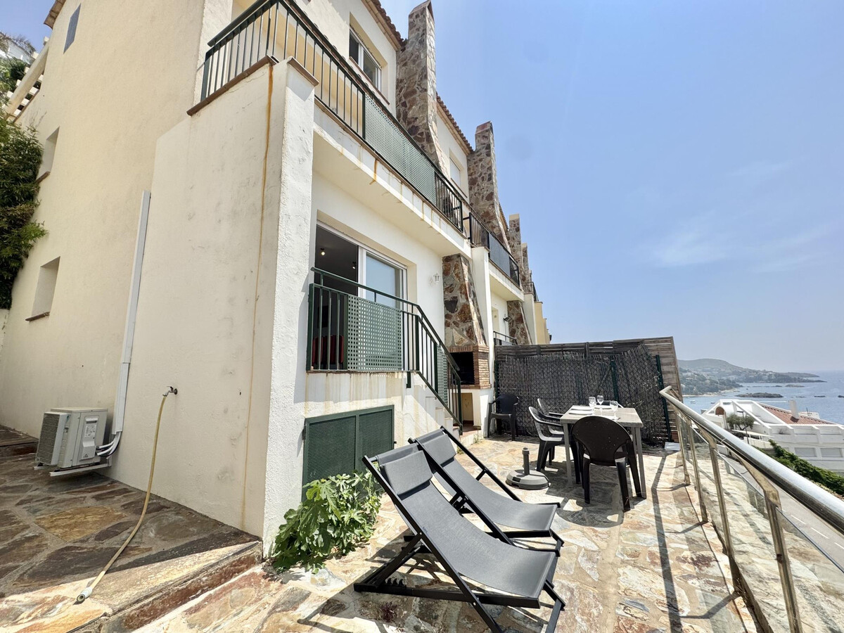 Villa 3 étages Roses, piscine commune, vue mer - Photo 24