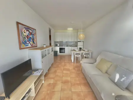 Appartement Roses, terrasse vue baie et piscine : photo 5