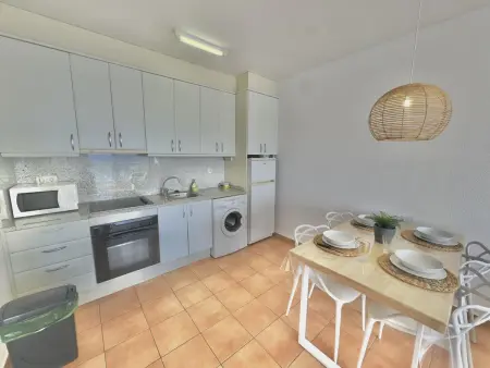 Appartement Roses, terrasse vue baie et piscine : photo 7