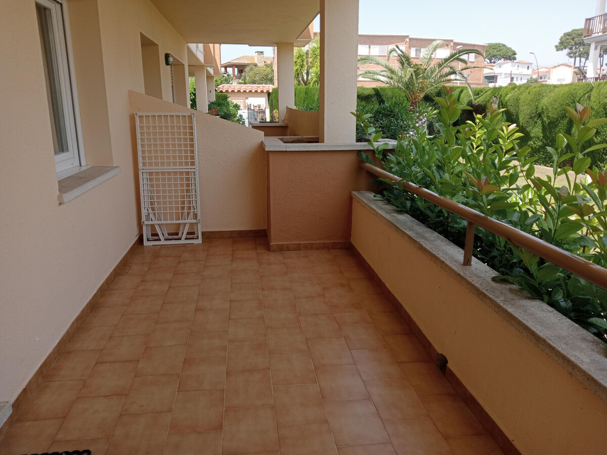 Appartement 2 chambres à l'Escala, piscine et garage - Photo 19