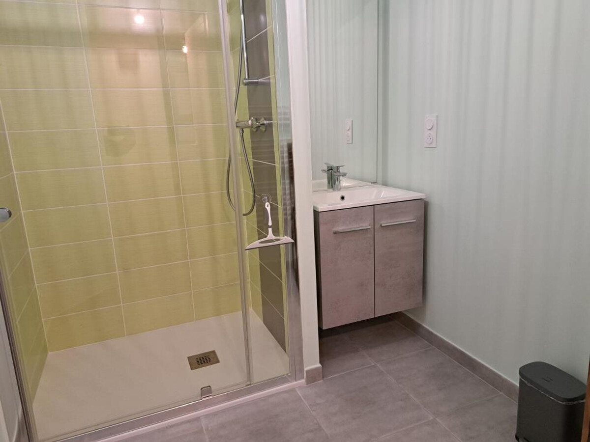 Appartement 2★ à 500m de la plage, quartier Demoiselles - Photo 8