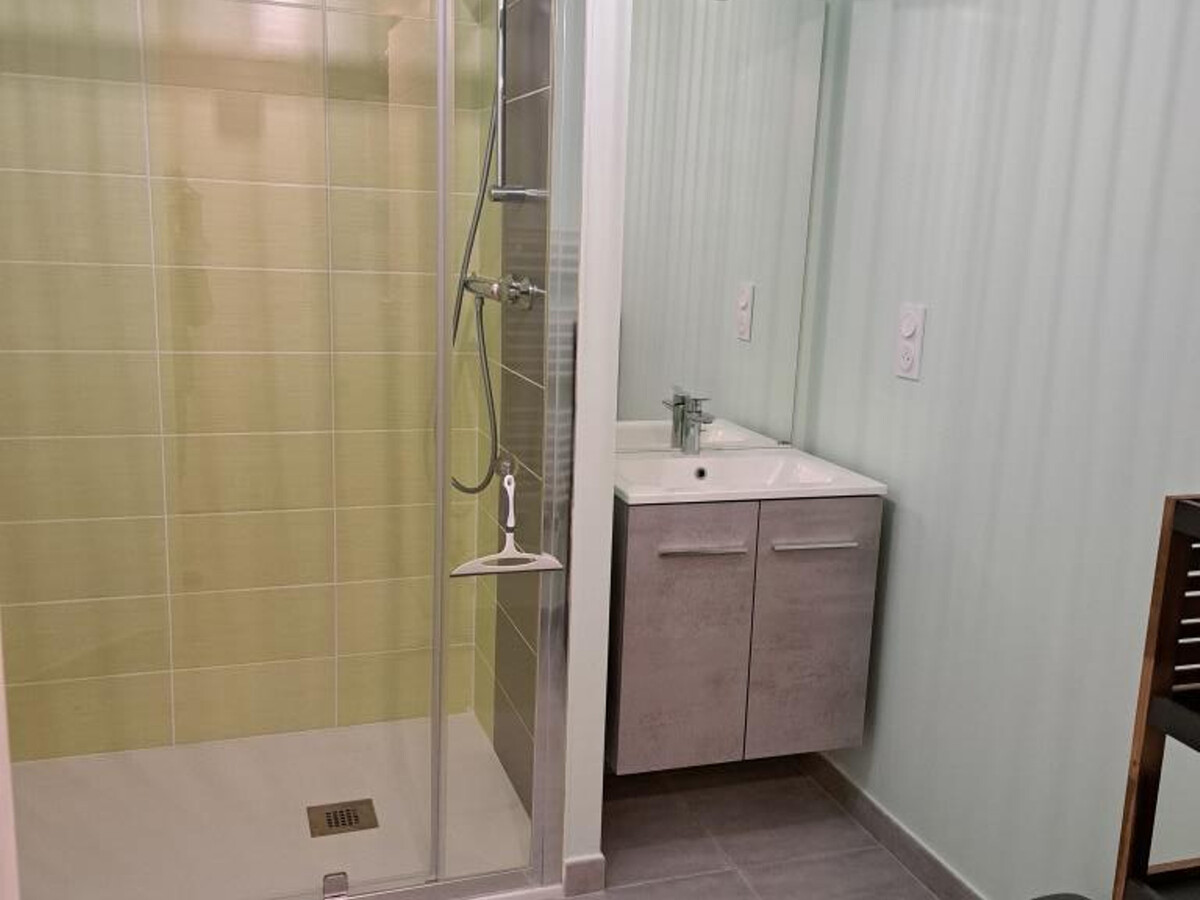 Appartement 2★ à 500m de la plage, quartier Demoiselles - Photo 13
