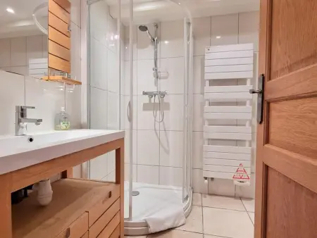 Gîte Le Chant de Pom' - 75 m² avec jardin clos à Boissets : photo 4