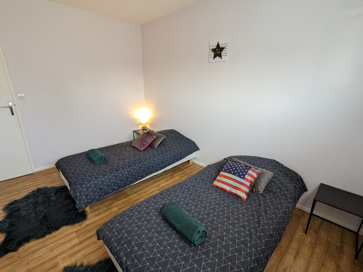 Gîte 8 personnes à Ouzouer-sur-Loire, jardin 800 m² - Photo 8