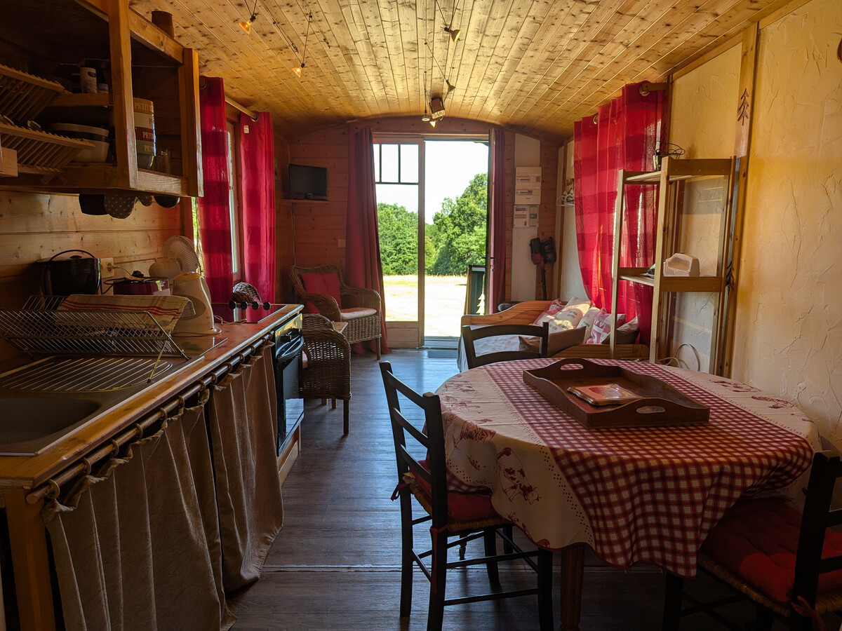 Roulotte 28m² avec 1 chambre au Val de Loire - Photo 3