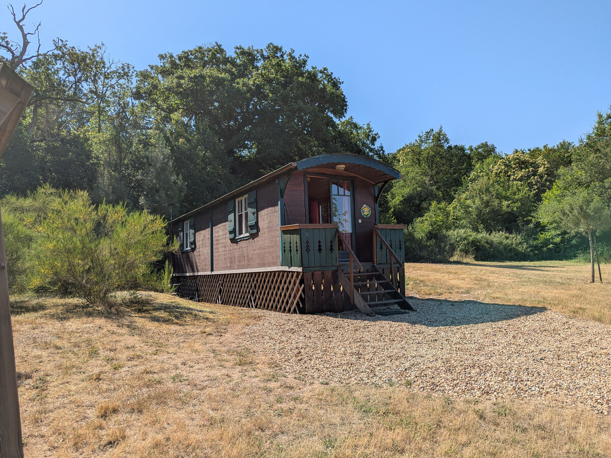Roulotte 28m² avec 1 chambre au Val de Loire - Photo 13