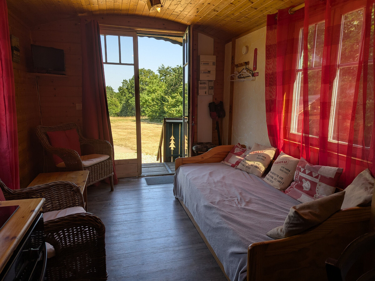 Roulotte 28m² avec 1 chambre au Val de Loire - Photo 14