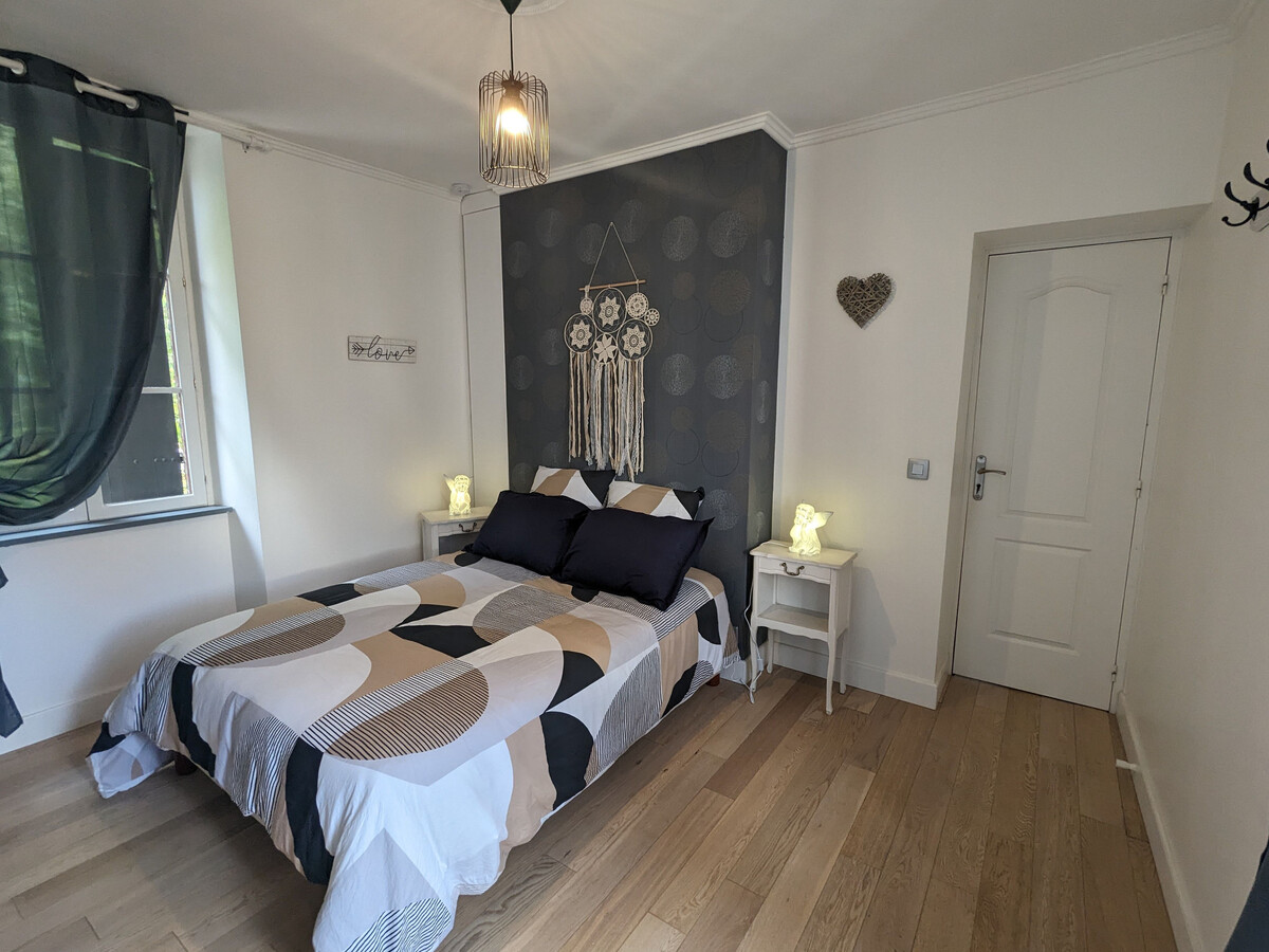 Gîte 6 pers. avec jardin privé au cœur de Château-Renard - Photo 3