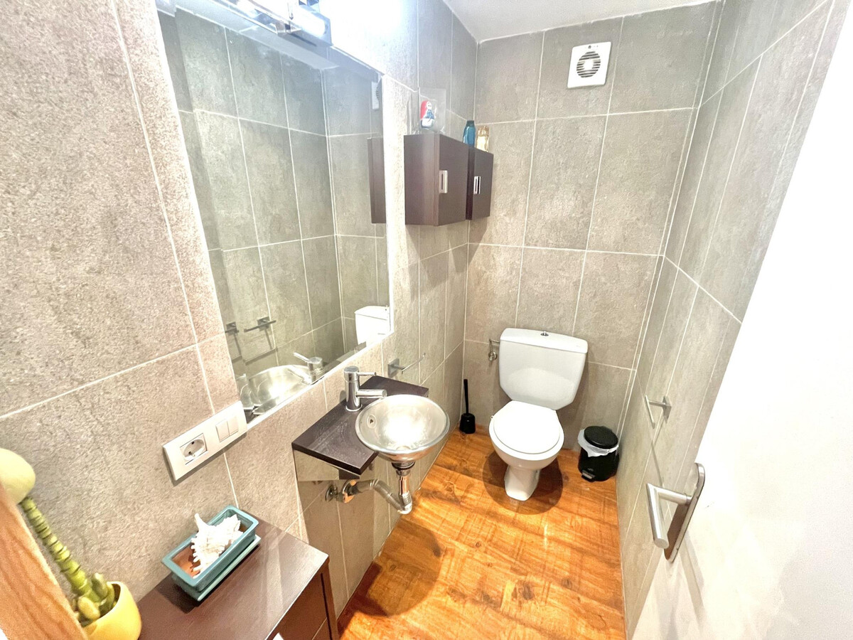 Appartement Roses, terrasse sud, 2 chambres, 500m plage - Photo 14