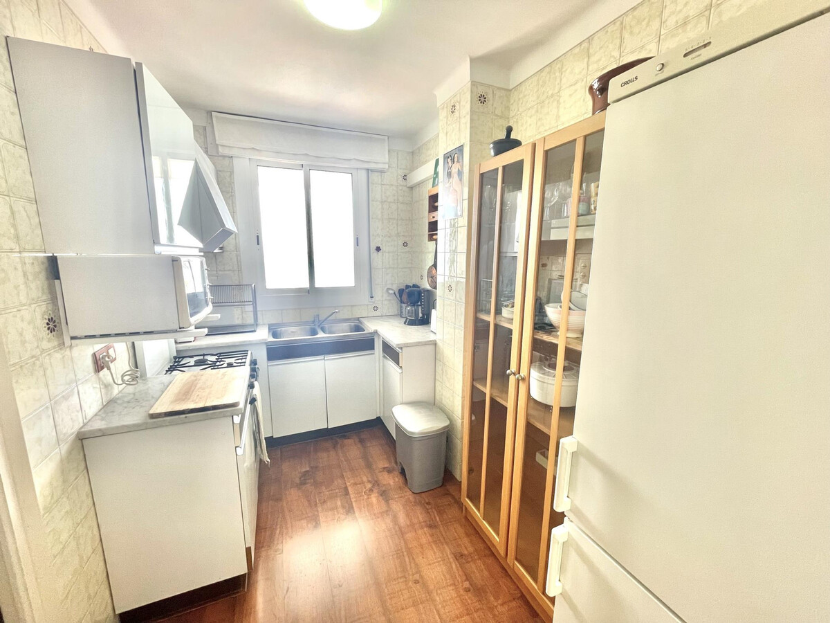 Appartement Roses, terrasse sud, 2 chambres, 500m plage - Photo 18