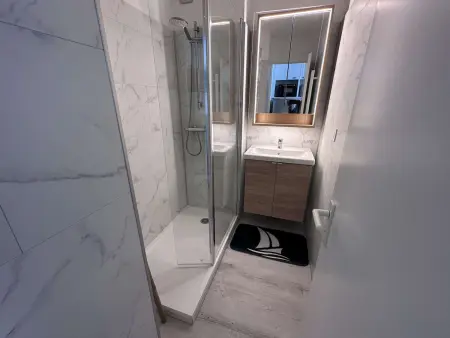 Appartement 2 pièces rénové et climatisé à 50 m de la plage, Port Camargue : photo 12