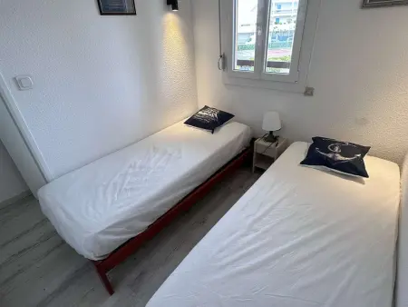 Appartement 2 pièces rénové et climatisé à 50 m de la plage, Port Camargue : photo 17