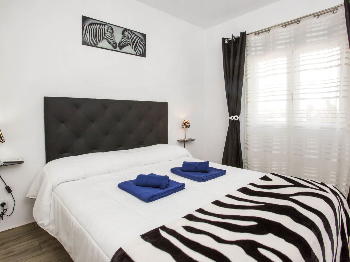 Gavines, appartement 70 m² à 50 m de la plage - Photo 5