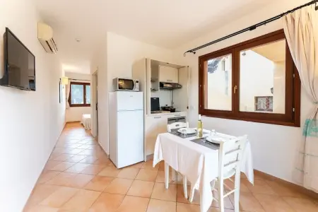 Residence Baia dei Mirti mono 2, Appartement à Vignola Mare près de plage - Photo 1