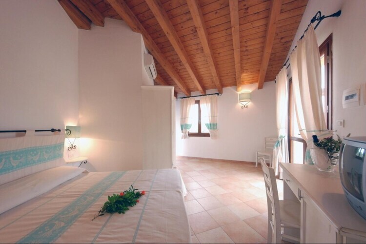 Studio Baia dei Mirti à 800 m de la plage de Vignola Mare - Photo 11