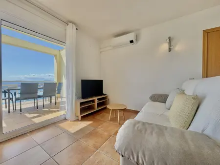 Appartement 4 pers. Roses : terrasse vue baie, piscine : photo 11