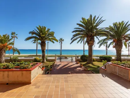 Appartement Gemma – vue mer, à 10 m de la plage : photo 21