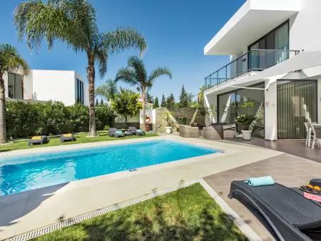 Location villa à Albufeira, Nobre