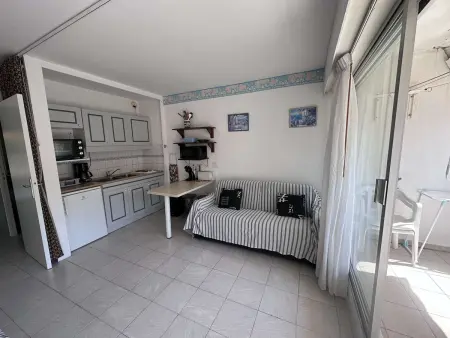Studio 4 pers. avec piscine et parking privé, à 100 m de la plage – Port Camargue : photo 3