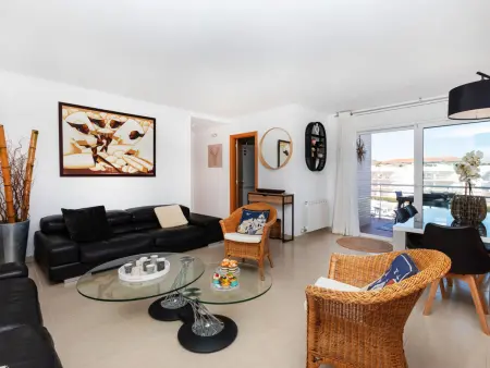 Appartement Punta Prima – vue port, à 100 m de la mer : photo 3