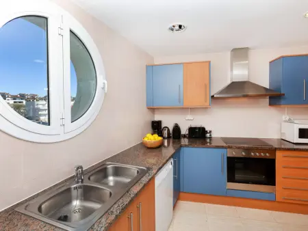 Appartement Punta Prima – vue port, à 100 m de la mer : photo 4