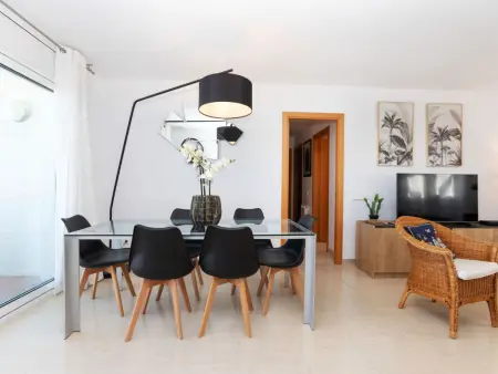 Appartement Punta Prima – vue port, à 100 m de la mer : photo 6