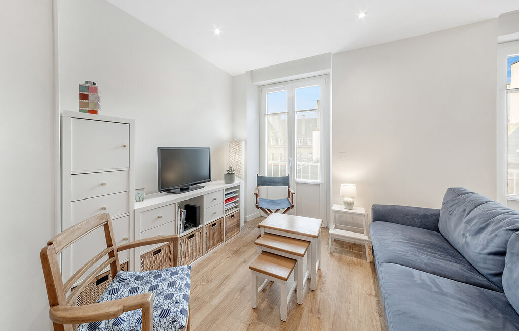 Appartement lumineux en vieille ville de Saint-Malo - Photo 6