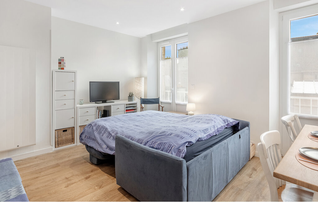 Appartement lumineux en vieille ville de Saint-Malo - Photo 12