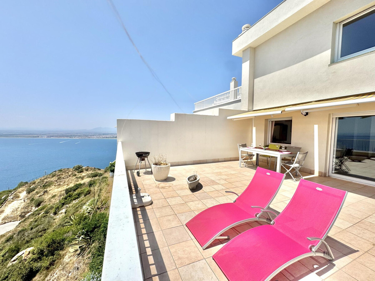 Appartement Roses, terrasse 32m² vue baie, piscine - Photo 2