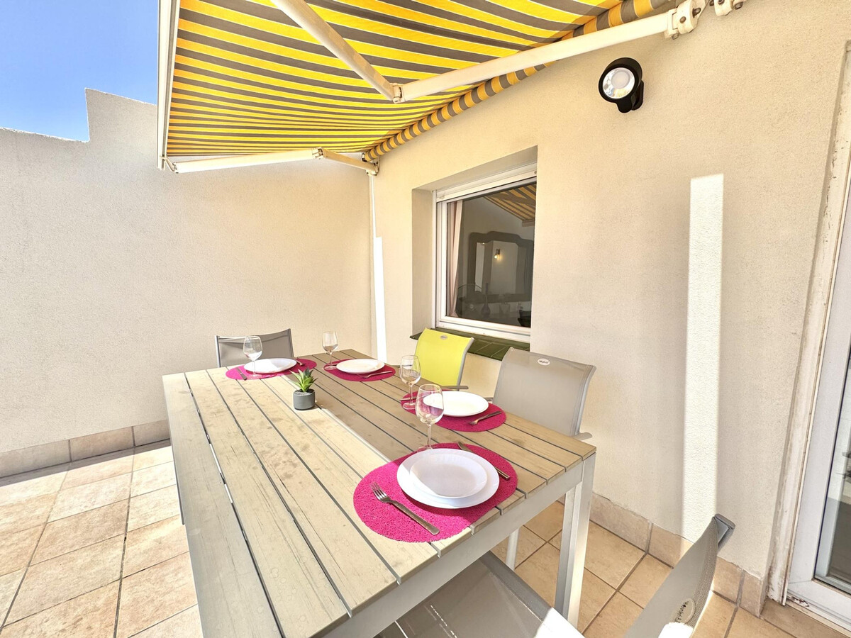 Appartement Roses, terrasse 32m² vue baie, piscine - Photo 17