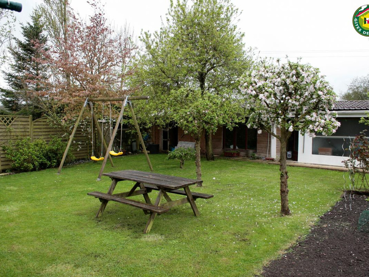 Gîte familial Fiennes, 2 chambres, jardin clos et terrasse - Photo 11