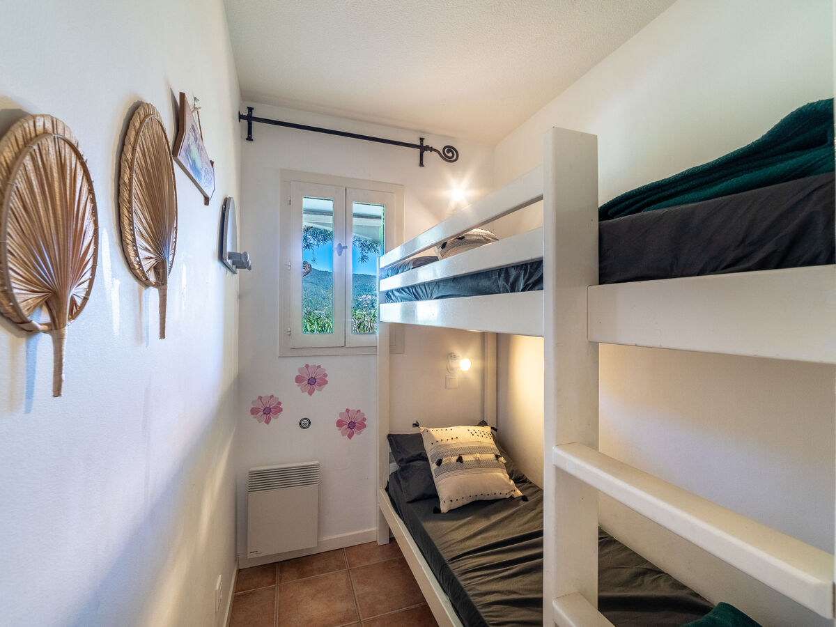 Apt 2 pièces 35 m² Cap Nègre, 100 m de la plage - Photo 14