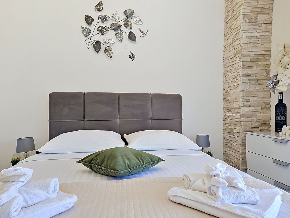 Maison Id&la à 300 m de la mer, Brodarica - Photo 19